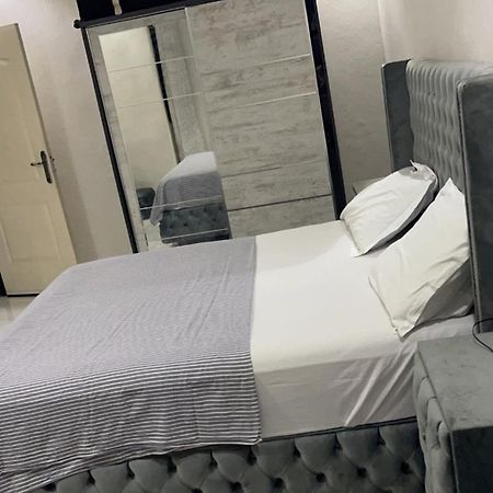 Hotel Residence Aicha Tambacounda Екстер'єр фото