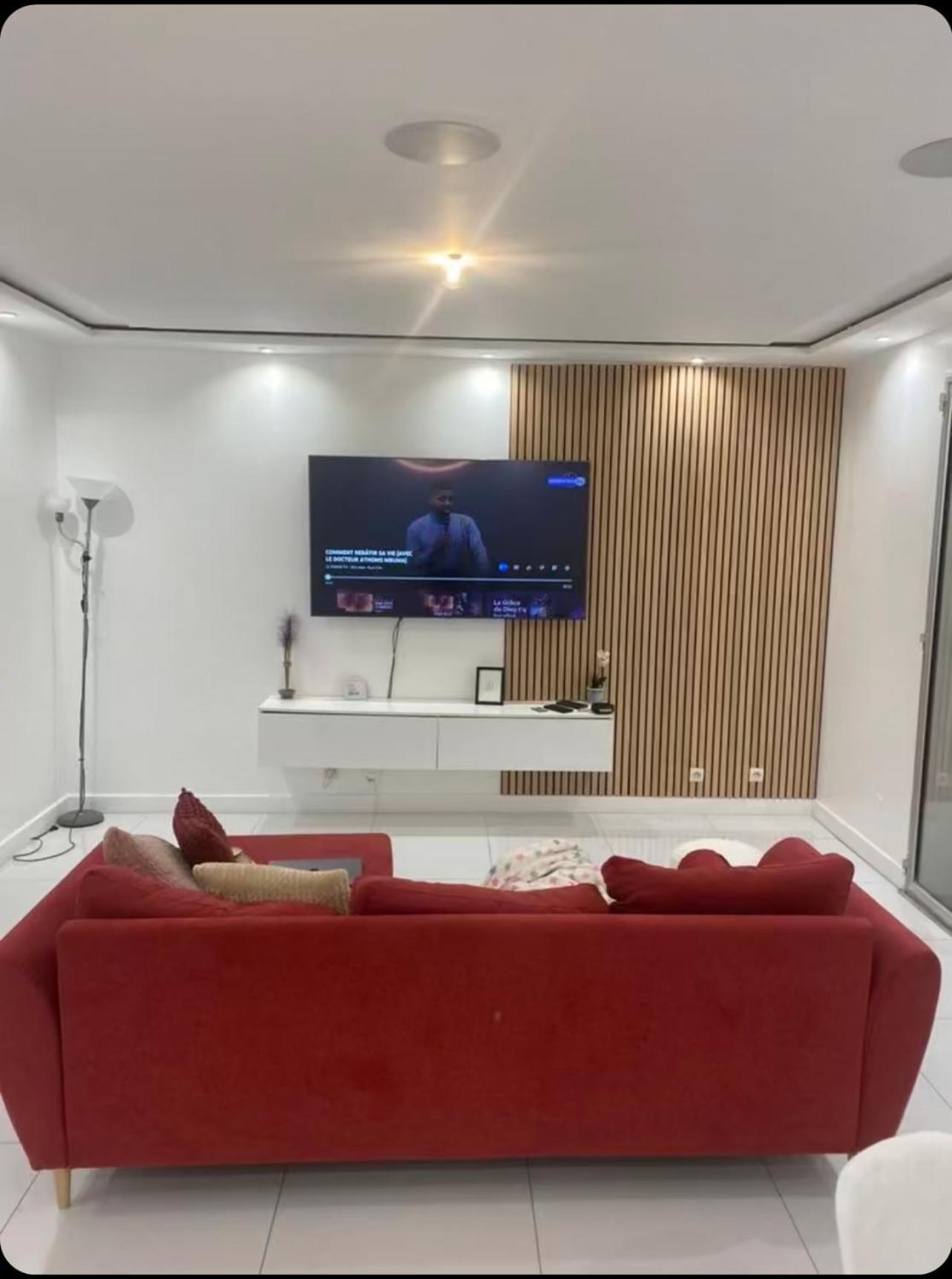 Hotel Residence Aicha Tambacounda Екстер'єр фото