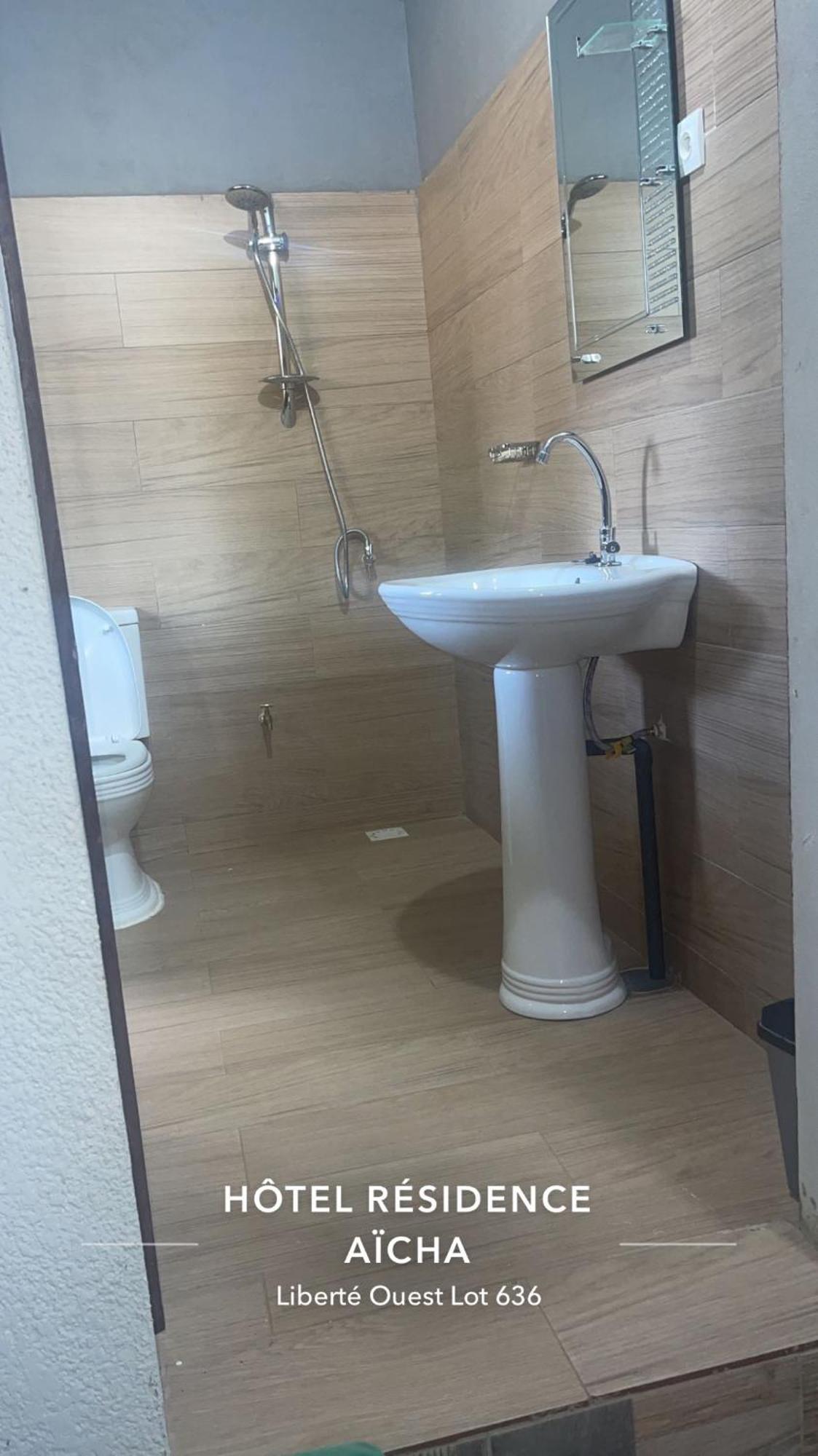 Hotel Residence Aicha Tambacounda Екстер'єр фото