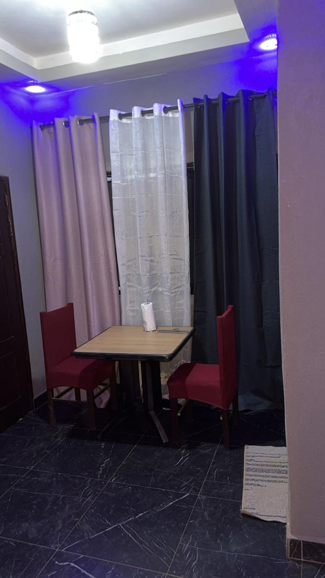 Hotel Residence Aicha Tambacounda Екстер'єр фото